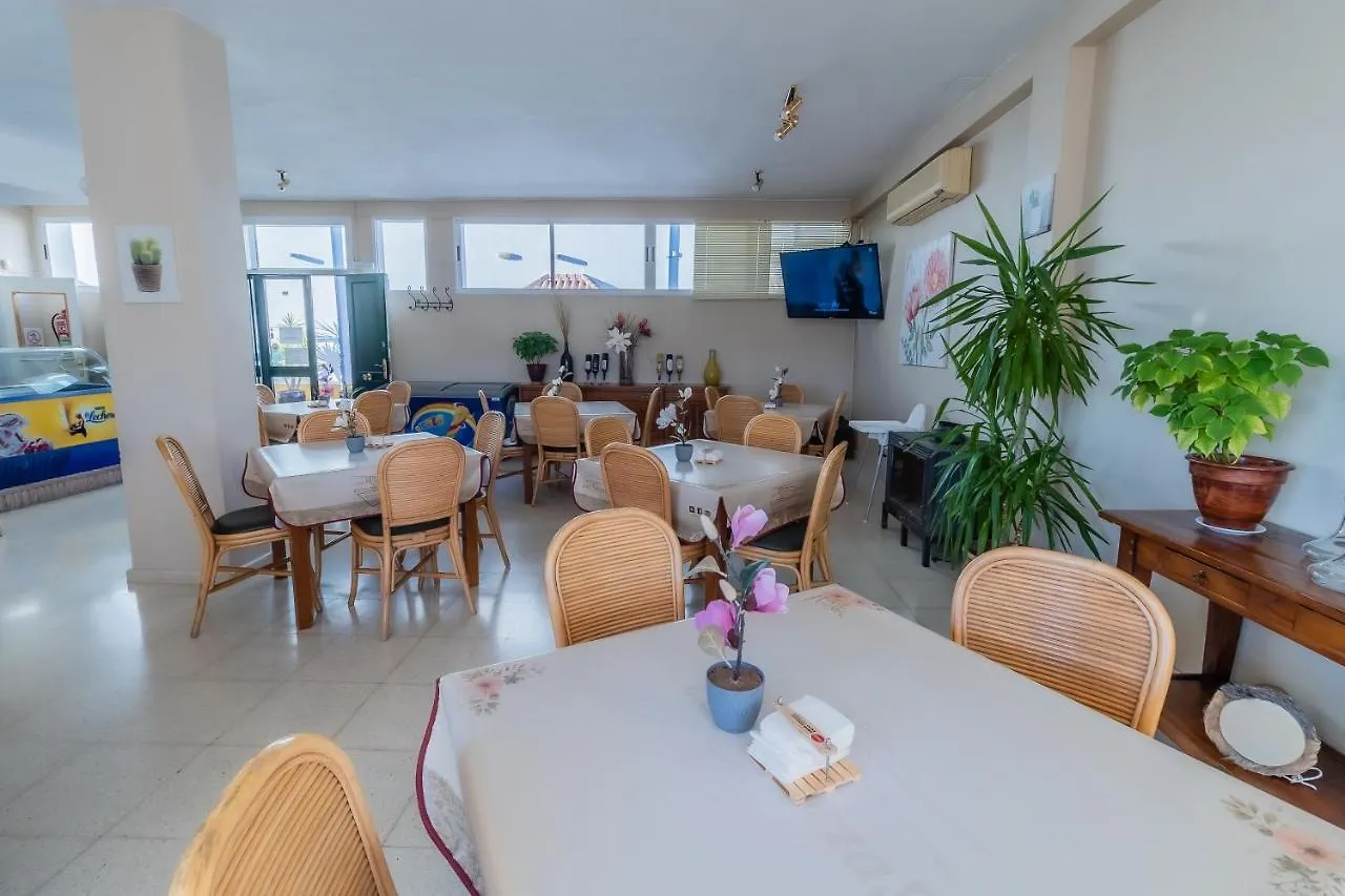 Hotel Las Errizas By Vivere Stays Alcalá del Valle